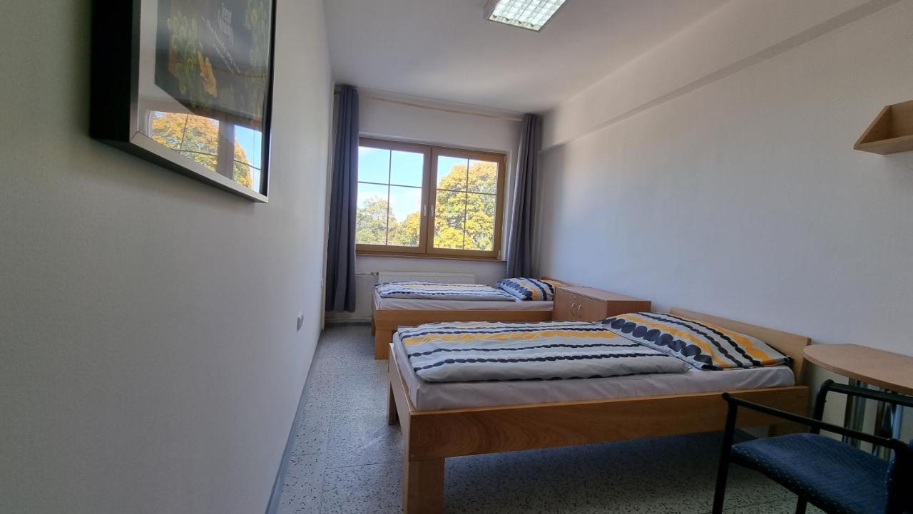 Hotel Rada Острава Экстерьер фото